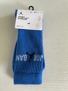 ONE PAIR NIKE JORDAN DRI FIT BLUE ATHLETIC SOCKS NEW